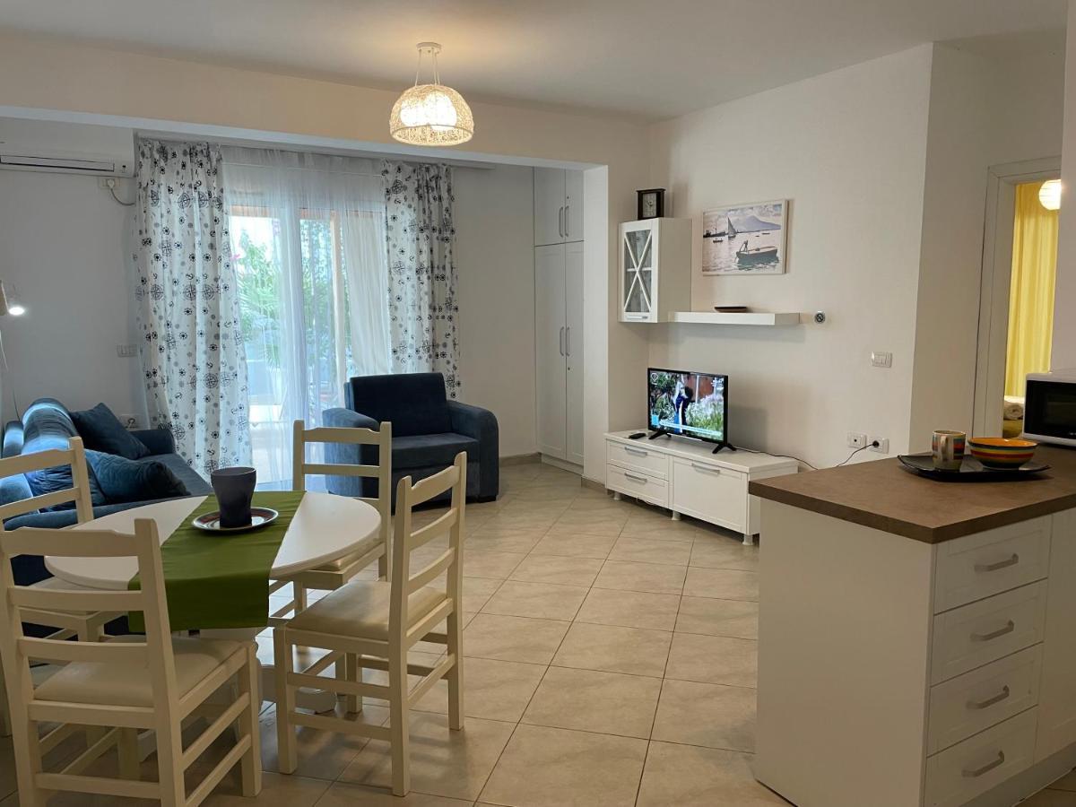 Relax Apts Saranda 1 Exteriör bild