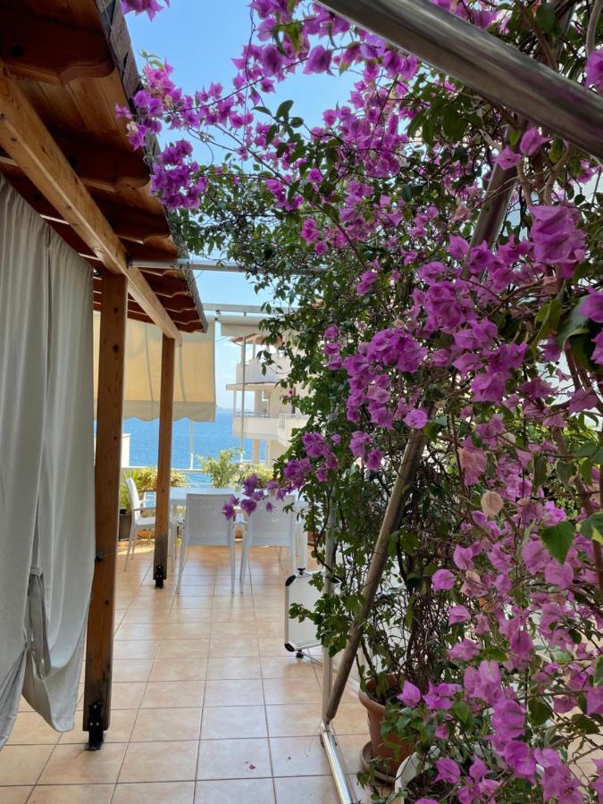 Relax Apts Saranda 1 Exteriör bild